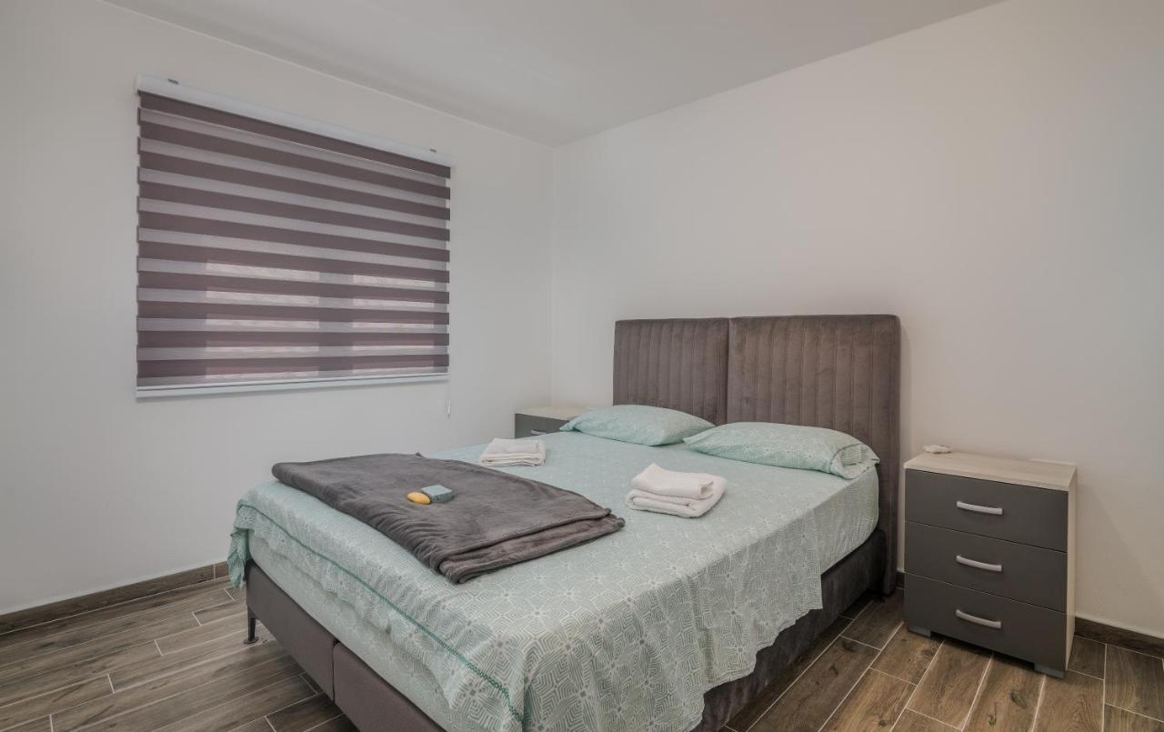 Apartment Diva Sveti Vid-Miholjice Экстерьер фото