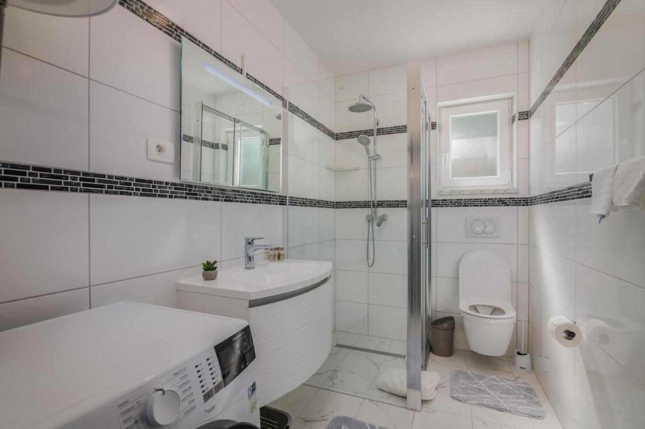 Apartment Diva Sveti Vid-Miholjice Экстерьер фото