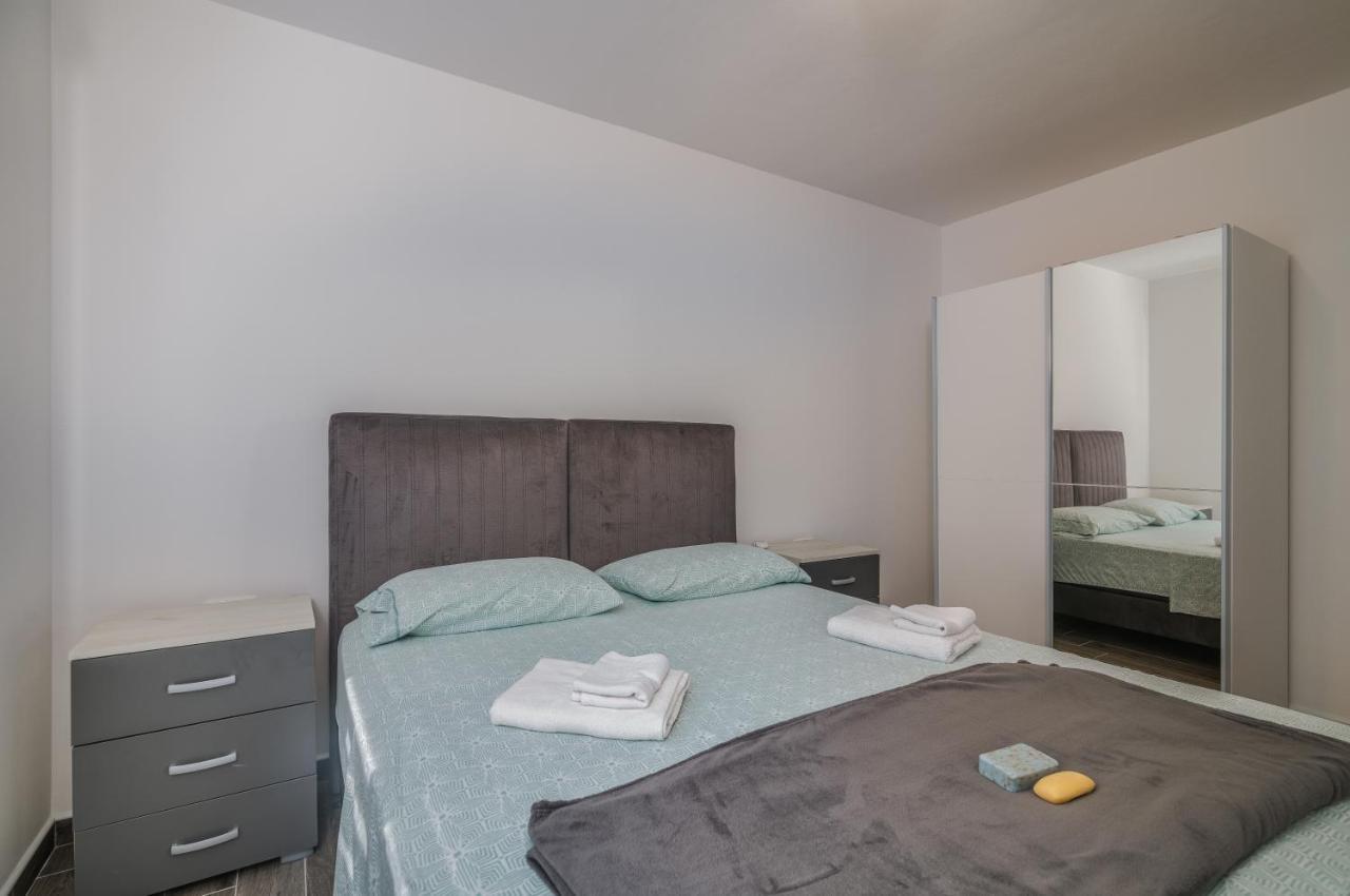 Apartment Diva Sveti Vid-Miholjice Экстерьер фото